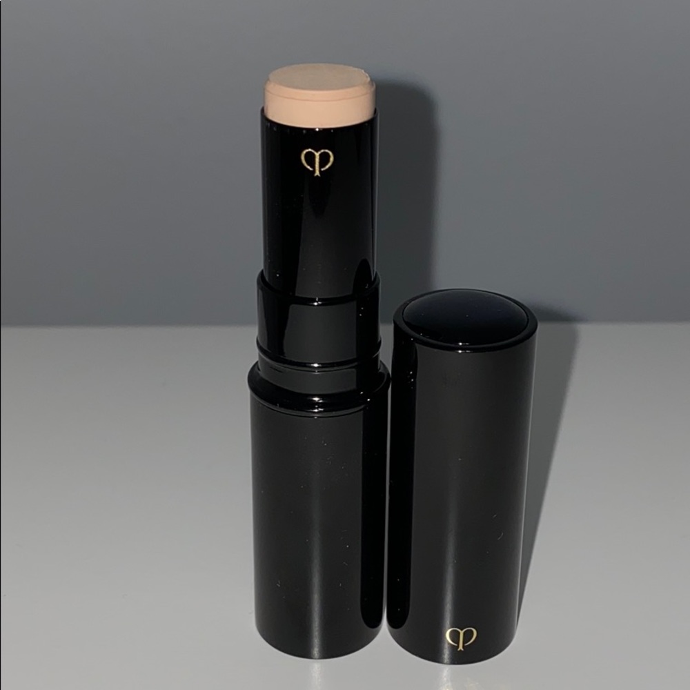 new** Clé de peau beauté concealer - Ivory